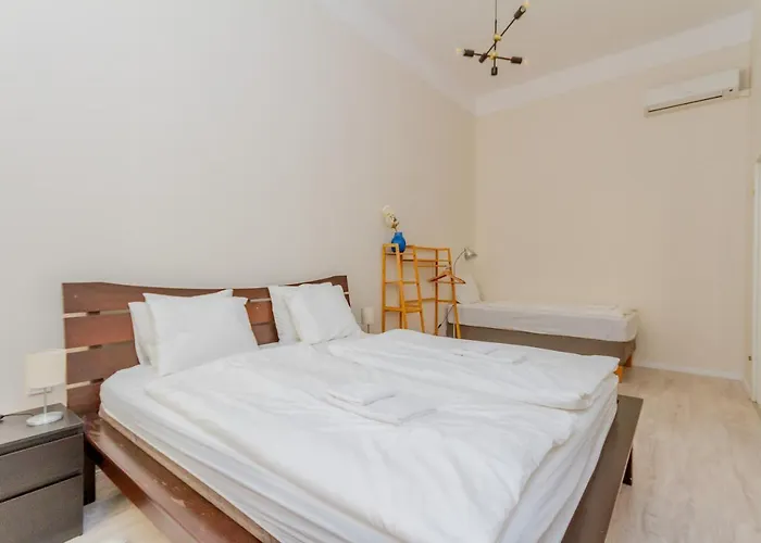 Apartment Dohany Str Downtown Budapest